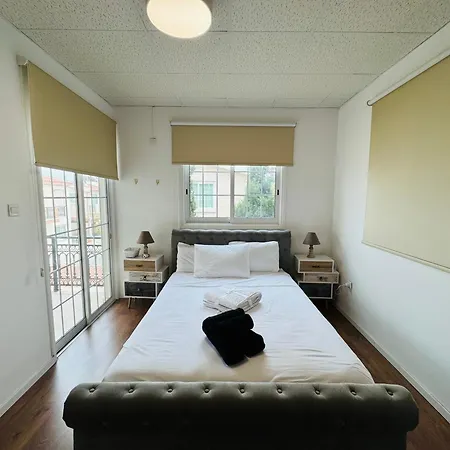 Sea Side House בית נופש