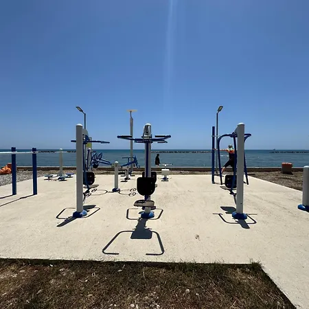 Sea Side House * בורוקליני