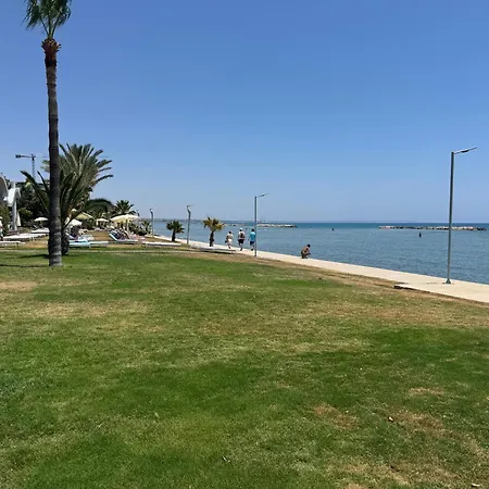 בית נופש Sea Side House *